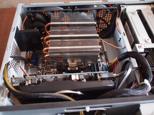 ����PC�@ANTEC NSK2480 CPU����